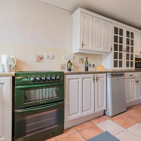 Semesterbostad 3 Bed In Ulverston Oc-sz130 *