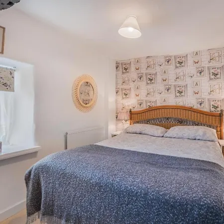 3 Bed In Ulverston Oc-sz130 * Baycliff