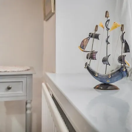 3 Bed In Ulverston Oc-sz130